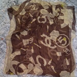 CHANEL SCARF